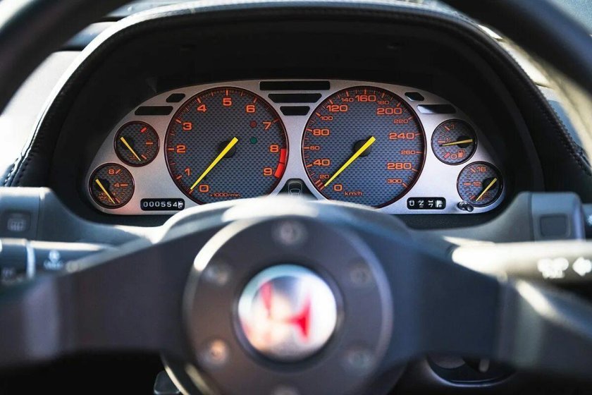 Honda NSX приборная панель
