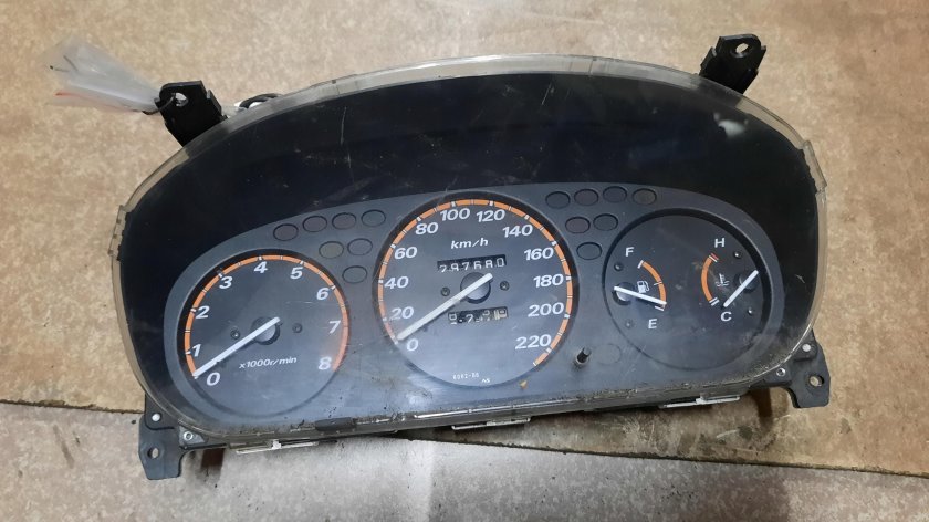 Приборная панель Honda CRV 2