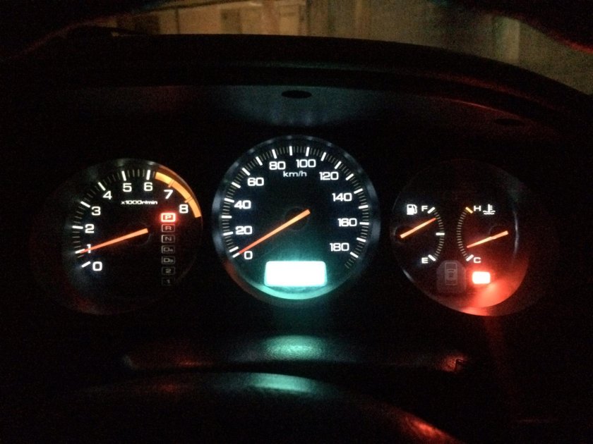 Хонда Аккорд 7 200 на спидометре
