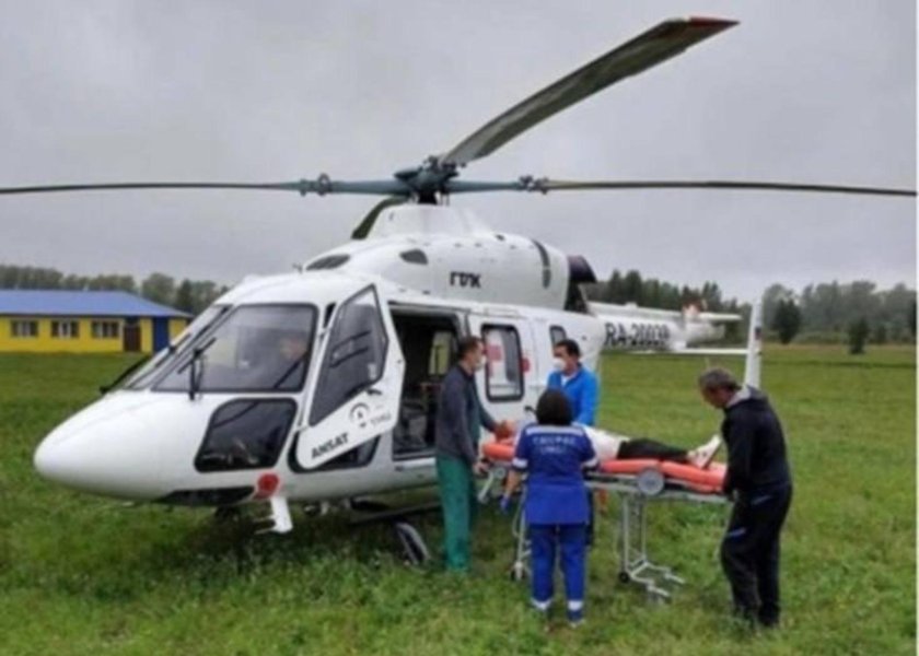 Медицинский вертолет ансат