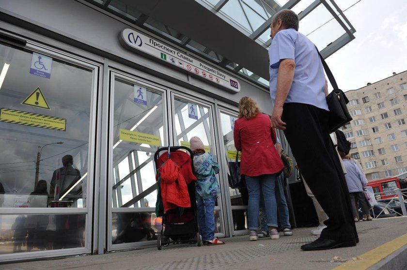 Траволаторы проспект славы