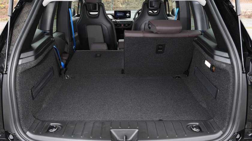 BMW i3 багажник