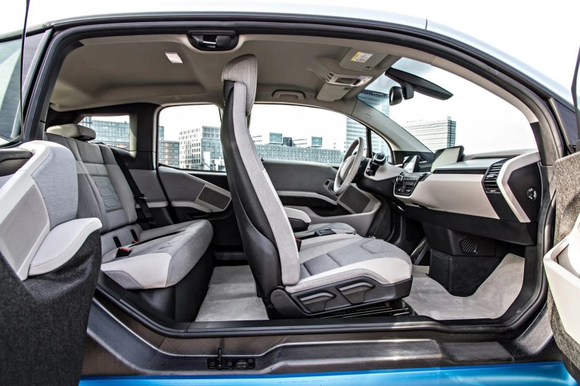 BMW i3 салон