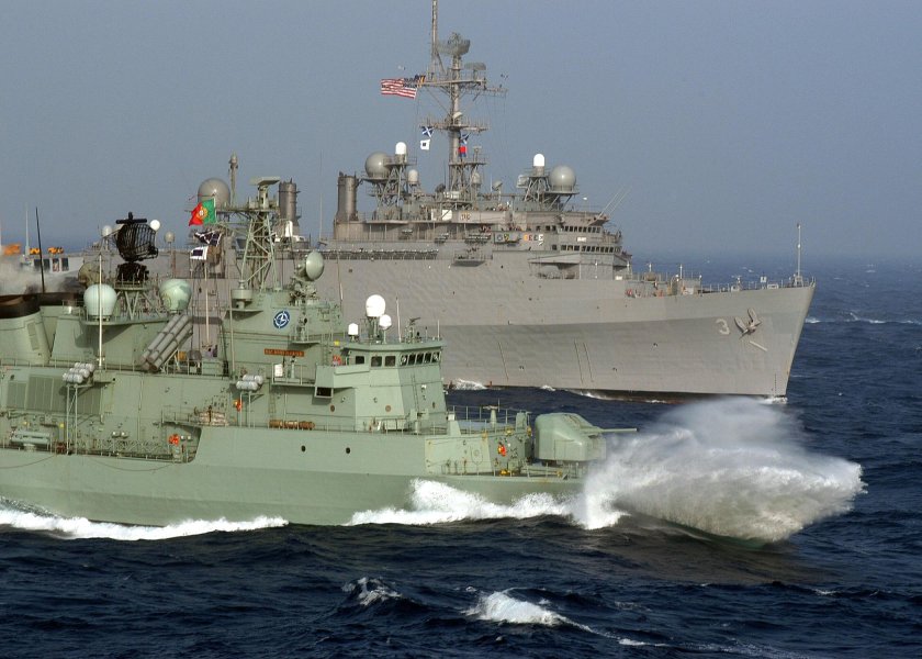 Военный корабль