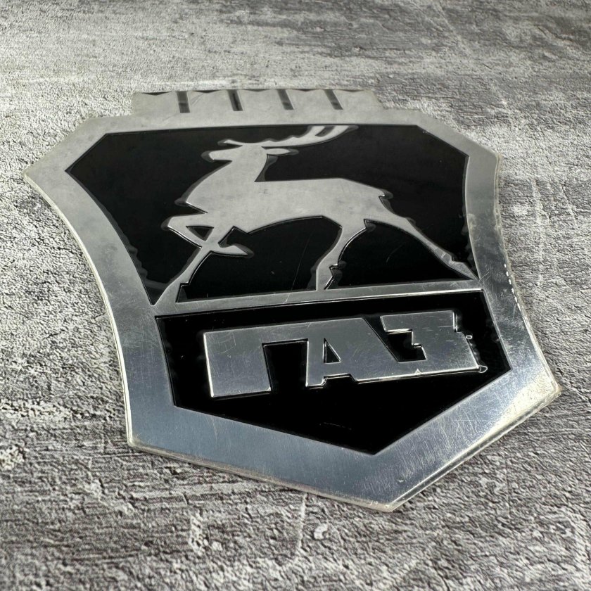 Шильдик Некст