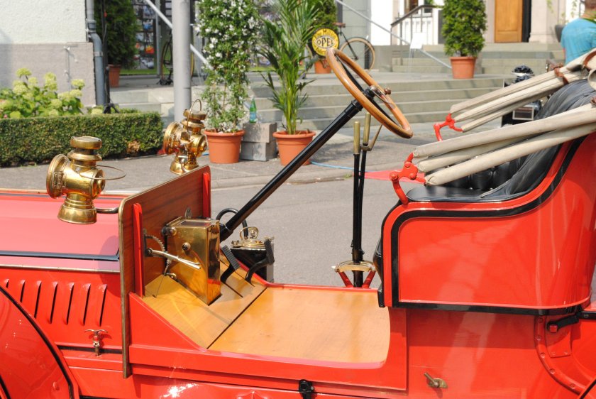 Паровой автомобиль де дион бутон