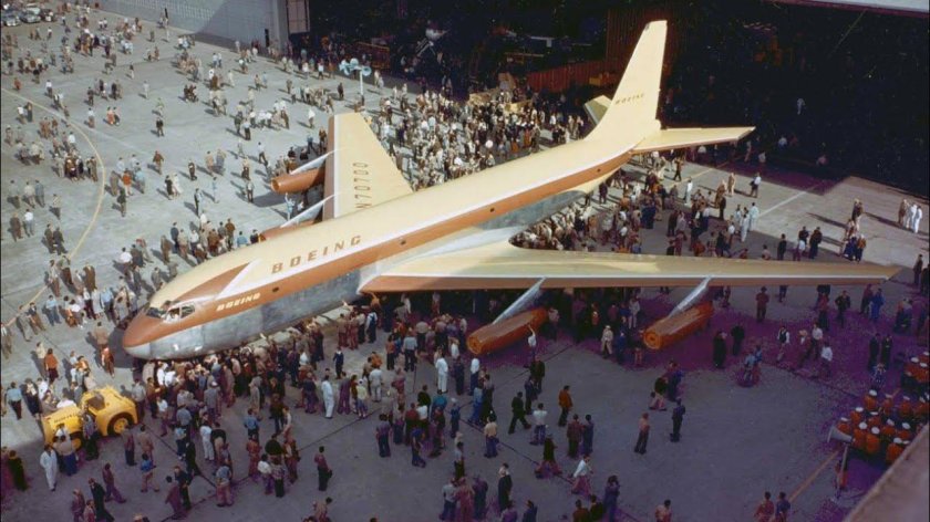 Боинг модель 80