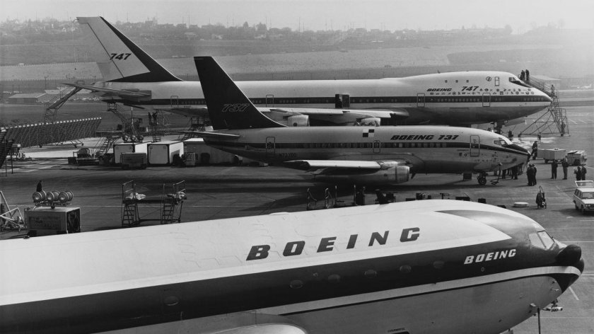 Боинг 747 первый полет