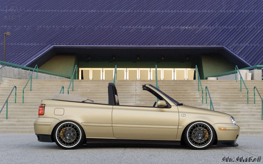 Volkswagen Golf 3 Cabrio stance