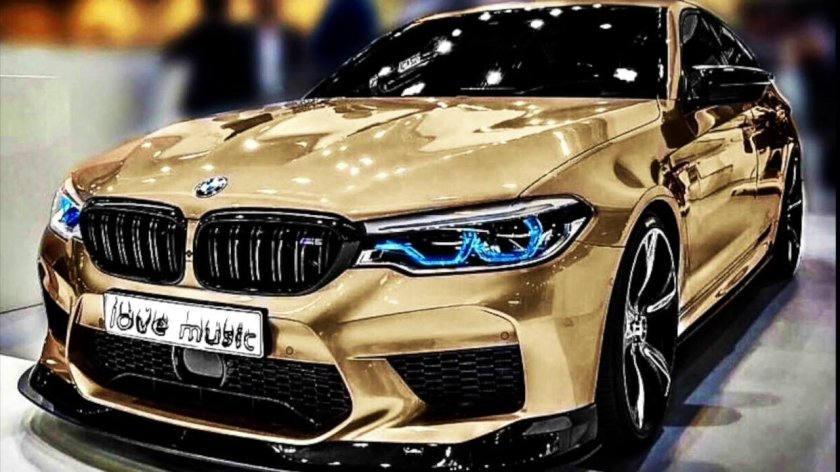 BMW m5 f90 Золотая