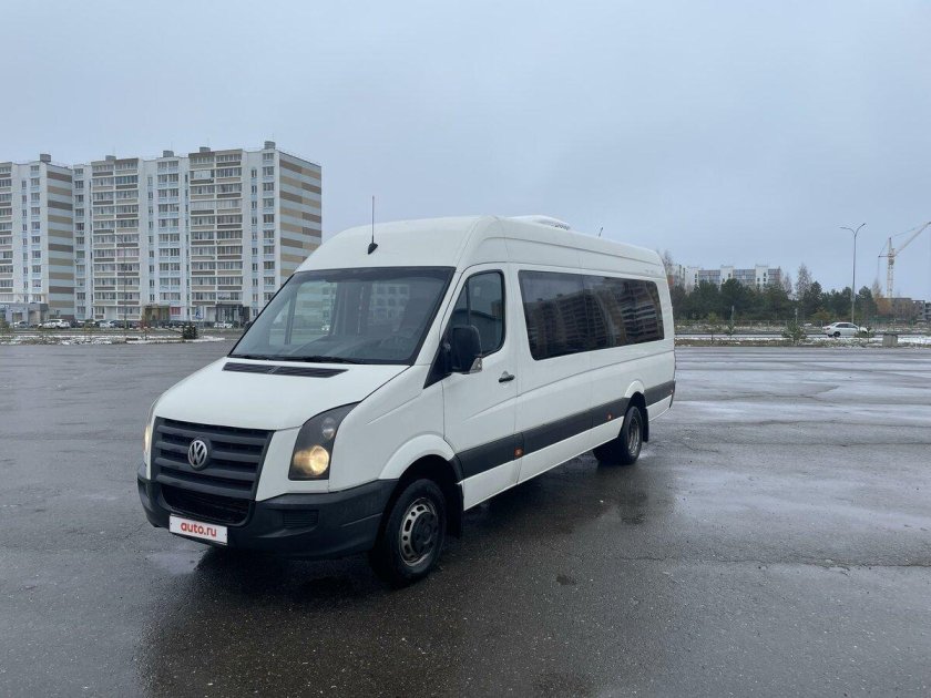 Автобус фольксваген крафтер