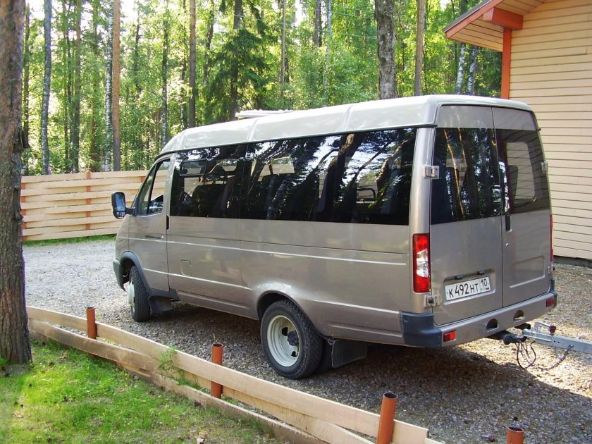 ГАЗ 3221 8 мест