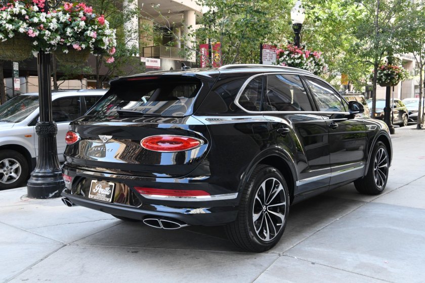 Bentley Bentayga 2022