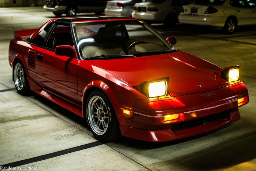 Toyota mr2 2