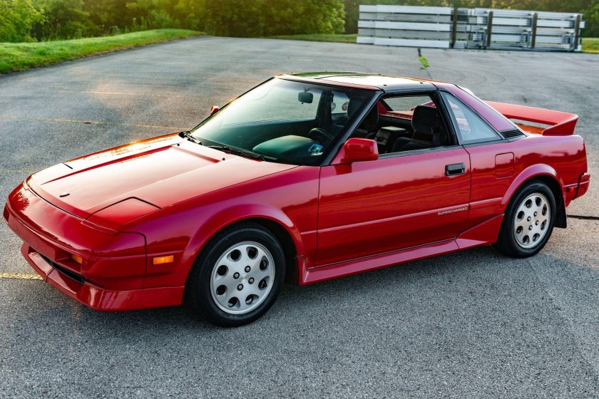 Toyota mr 2 aw 11