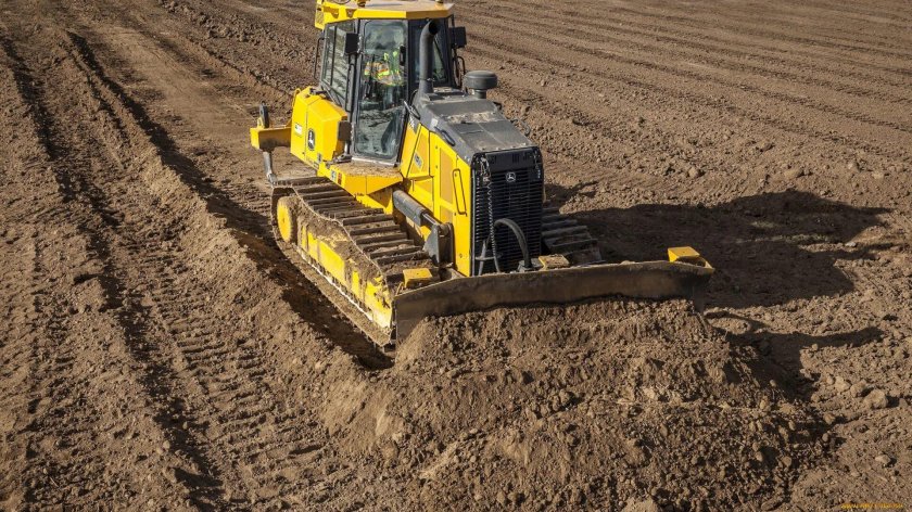 Бульдозер Джон Дир