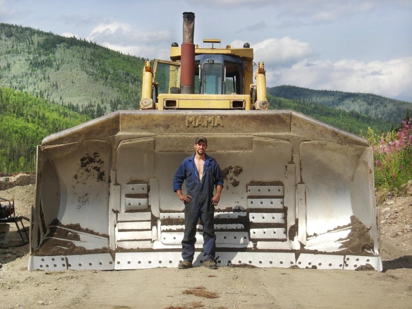 Машинист бульдозера