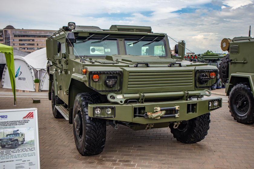 Бронеавтомобиль ВПК-39273 «волк-3»