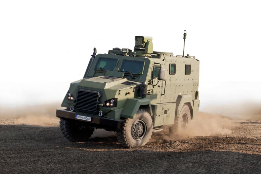 Броневик Komondor RDO-3932