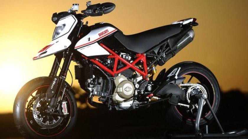Ducati гипермотард 1100