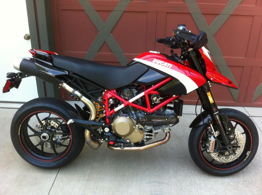 Ducati Hypermotard 2012