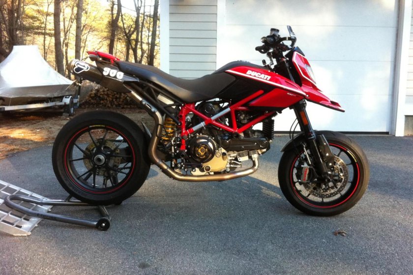 Ducati Hypermotard 1100 EVO SP