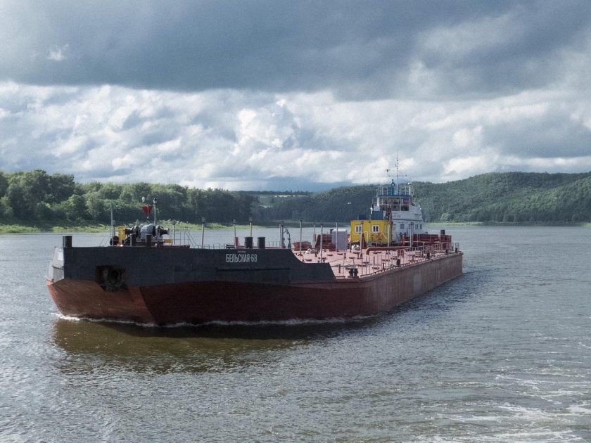Баржа Бельская – 60