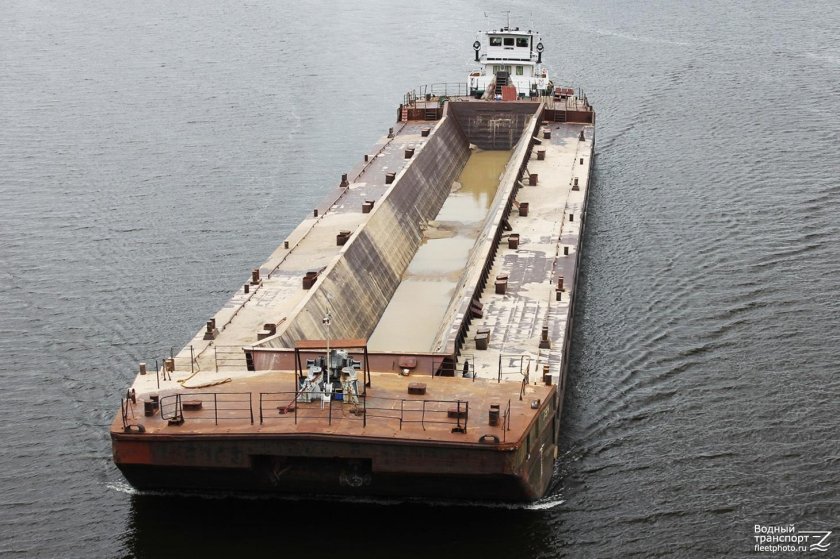 Баржа проекта 8691