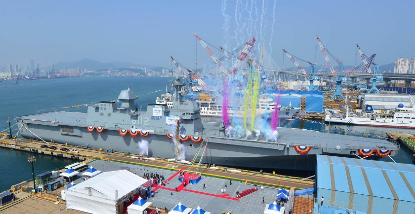 Авианосец Южной Кореи