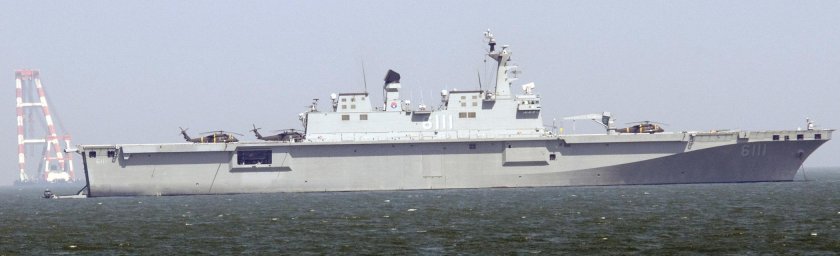 Вертолетоносец Токто