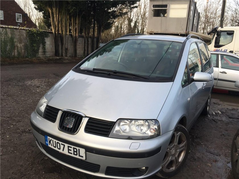 Seat Alhambra 2000