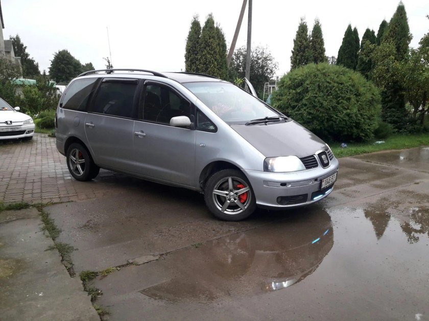 Сеат Альхамбра 2007