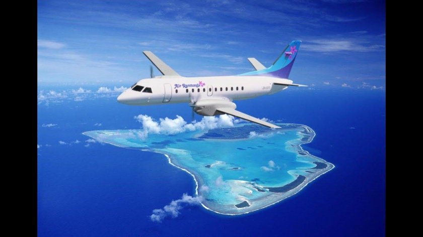 Самолет над морем