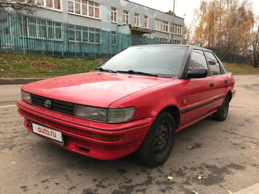 Тойота королла 90 года