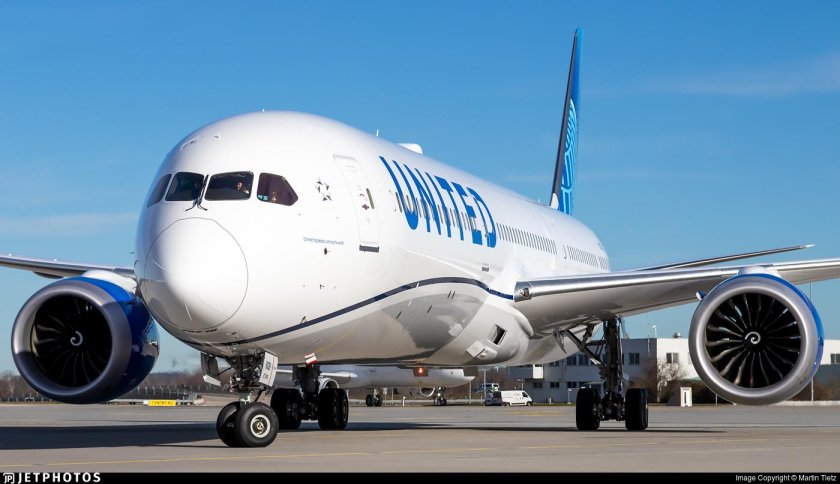 Боинг 787 dreamliner