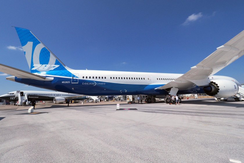 Boeing 787-8
