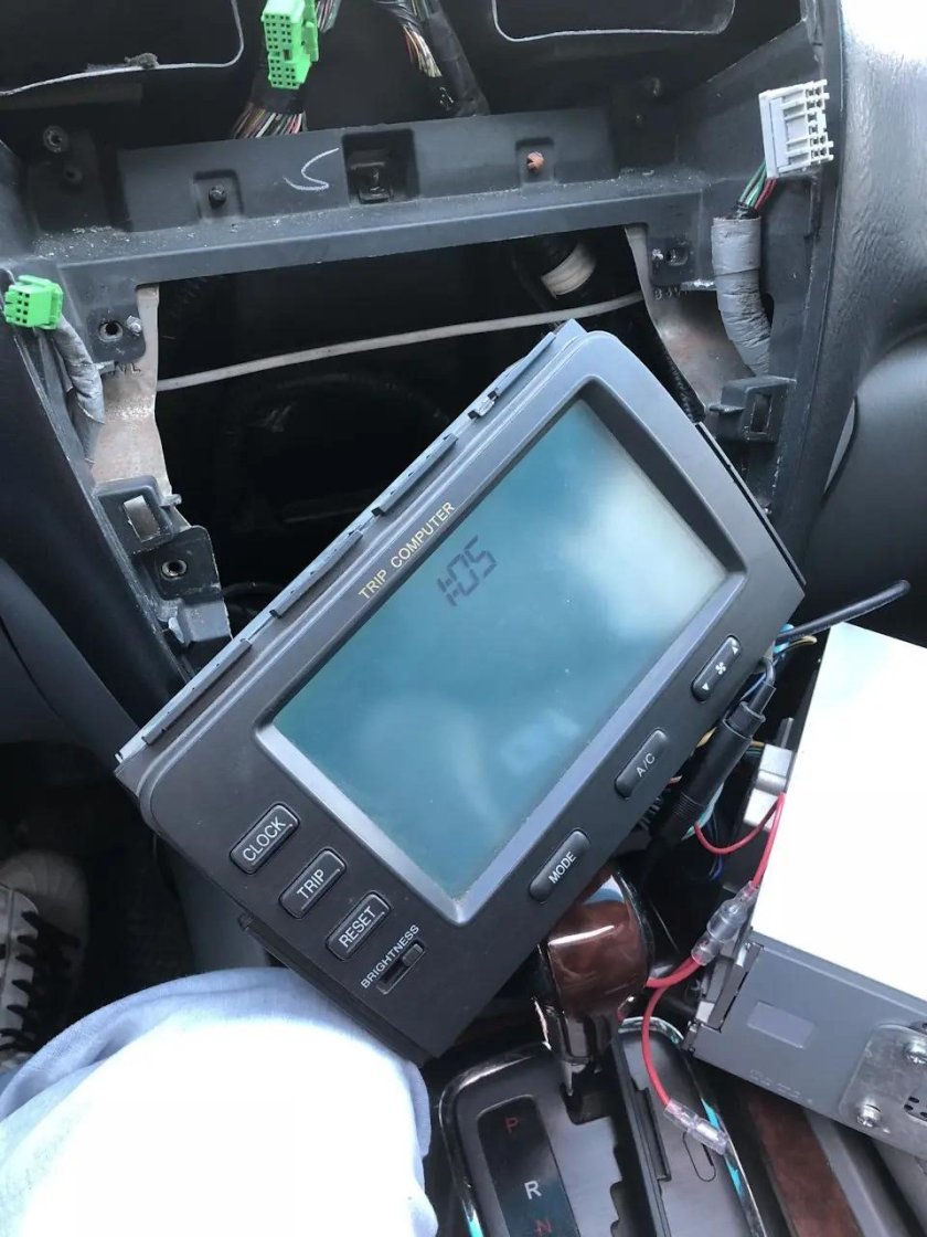 , Монитор Акура МДХ. 2002