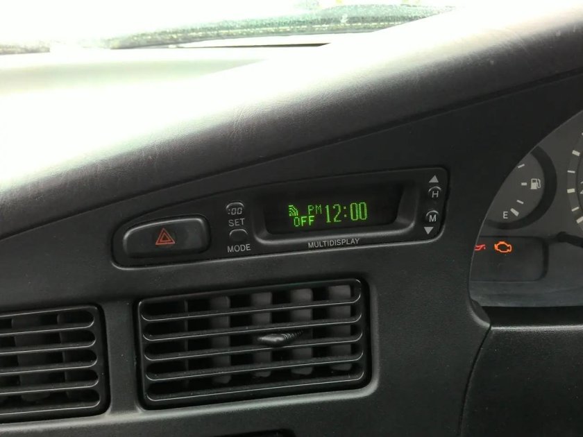 Бортовой компьютер Toyota Carina at 191