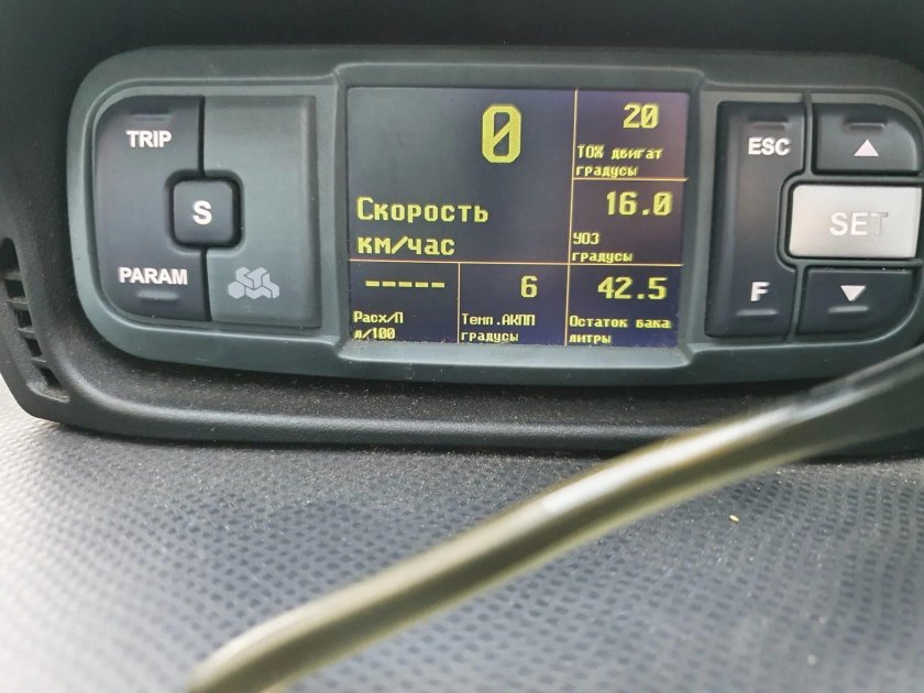 Бортовой компьютер на тойоту Витц