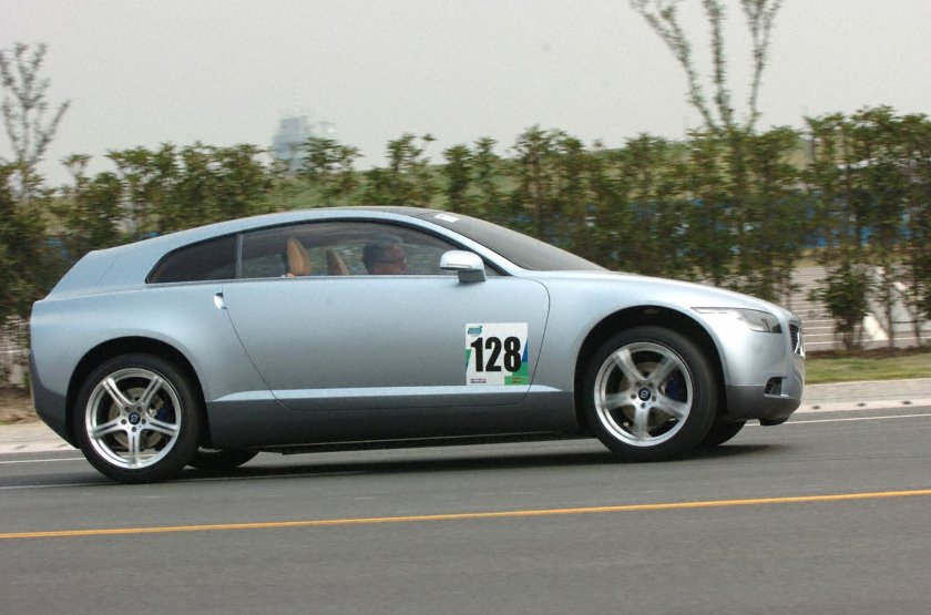 Chevrolet nomad concept 2004