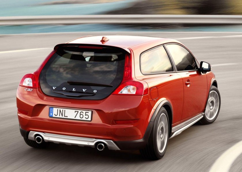 Вольво хэтчбек с 30