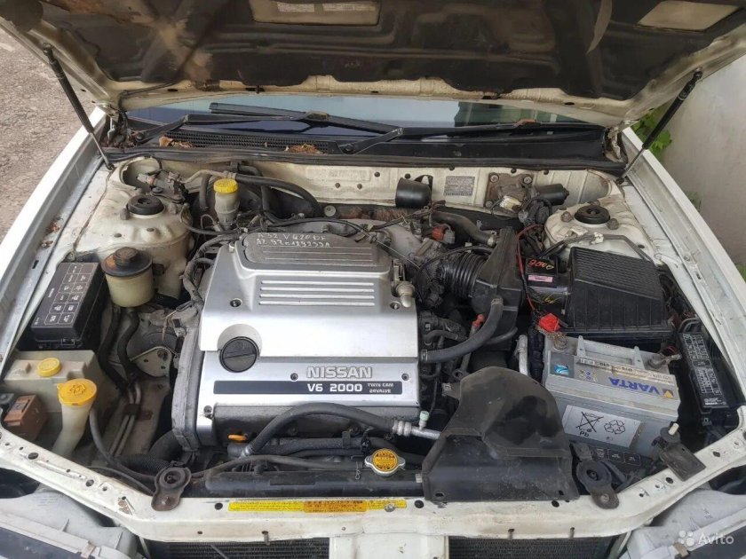 Ниссан Максима а32 подкапотка