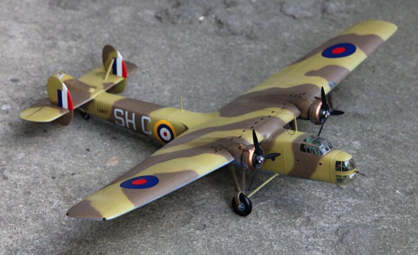 Armstrong Whithworth Albermale 1/72 Valom