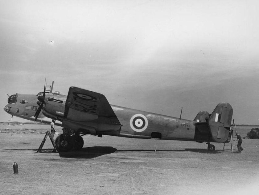 Хендли пейдж Галифакс