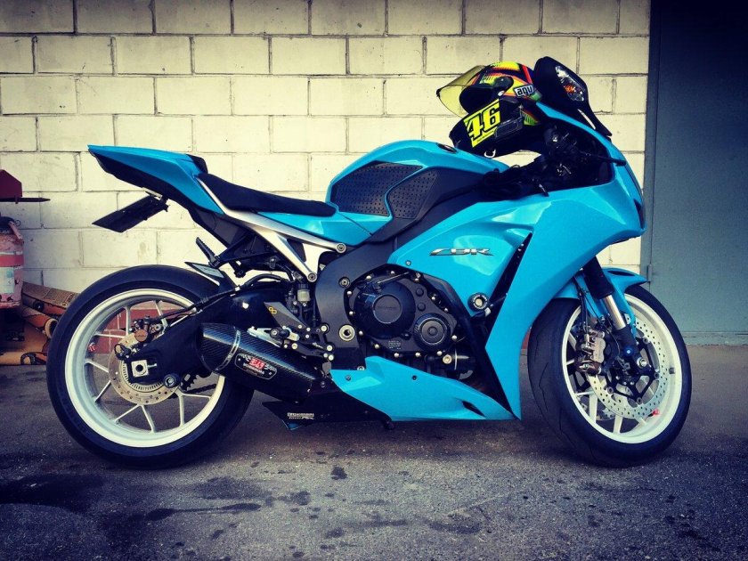 Хонда СБР 1000рр синий