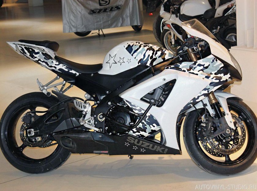 Оклейка мотоцикла