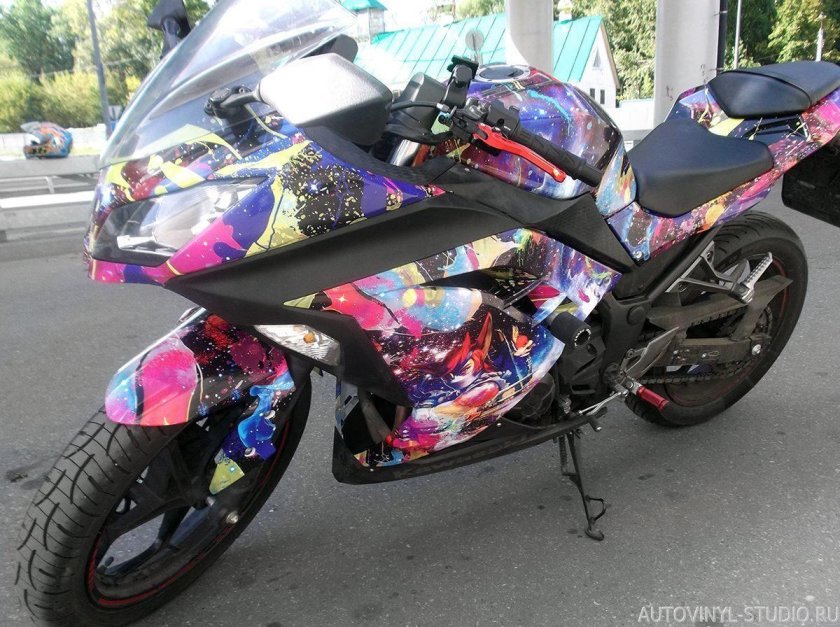 Обклеить мотоцикл