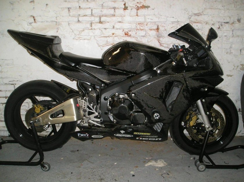 Карбон на Honda cbr600rr