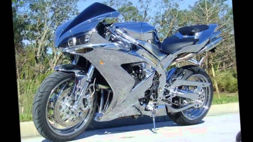 Спортбайк Yamaha r1