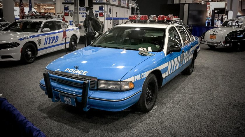 Форд Краун Виктория полиция Нью Йорка